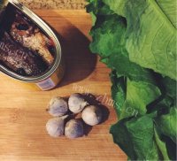 喷香的豆豉鲮鱼油麦菜的做法图解一