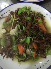 美味的炒皮挑菌做法图解5)