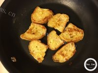 美味的法式吐司水果串做法图解4)