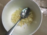 唇齿留香的蒜蓉蒸丝瓜做法图解3)