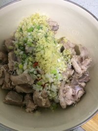 诱人的蒸排骨做法图解4)