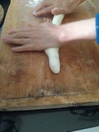 诱人的香菜饺子做法图解8)