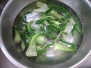 凉拌香菜做法图解3)