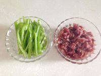 家常菜绿豆芽炒肉丝做法图解1)