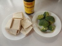 自制蚝油豆干做法图解1)