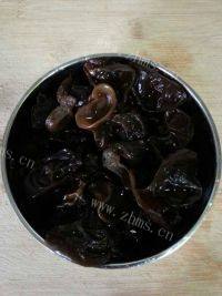 家常的肉末油条做法图解1)