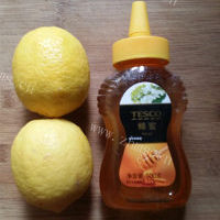 美味的蜂蜜柠檬水的做法图解一