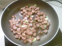 外婆教我做土豆烧牛肉做法图解7)