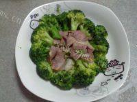 家常菜培根西兰花