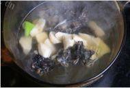 简易乌鸡山药汤做法图解7)