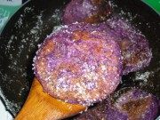 自己做的煎紫薯饼