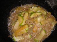 家常菜萝卜炖粉条