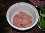 美味的丸子豆腐汤做法图解1)