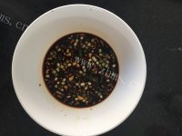 喷香的皮蛋豆腐做法图解4)
