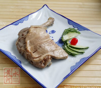 美味的盐水鸭腿