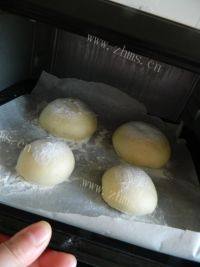 外婆教我做圣诞雪人面包做法图解11)
