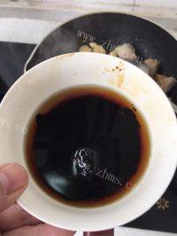 美味的砂锅牛肉做法图解4)