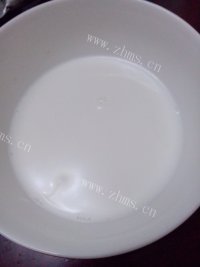 自制芒果班戟做法图解1)