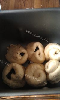 自制花朵面包做法图解11)