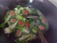 家常菜小白菜肉丸汤做法图解13)