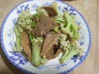 美味的菜花炒肉