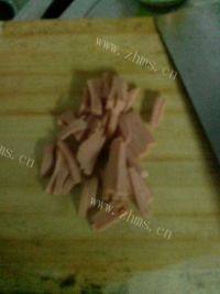 自己做的火腿鸡蛋炒饭做法图解1)