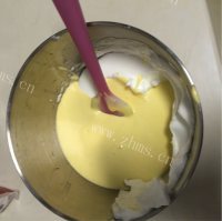 自制蓝莓蛋糕卷做法图解7)