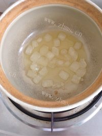 好吃的话梅排骨做法图解4)
