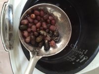 软熟的双豆小米粥做法图解3)