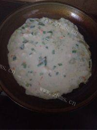 色味俱全的韭菜鸡蛋煎饼做法图解5)