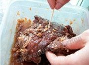 美味的孜然香烤排做法图解1)