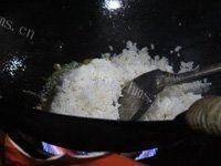 玉米炒饭自制做法图解4)