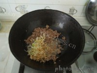 美味的黑三剁做法图解8)