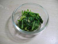 清爽的凉拌芹菜叶做法图解5)