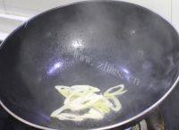 十分喜欢的刀豆炒土豆做法图解4)