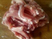 家常菜彩椒炒肉做法图解4)
