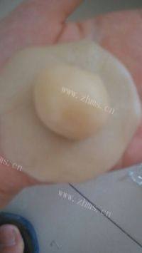 自制榨菜鲜肉月饼做法图解7)