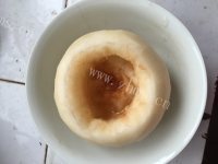 自制冰糖炖雪梨做法图解2)