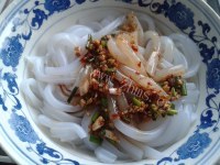 食欲满满的酸辣豌豆凉粉