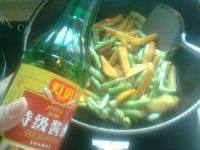 营养丰富的土豆炖芸豆做法图解9)