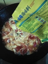 美味的西红柿蛋汤做法图解8)