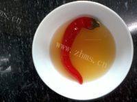 自己做的酸豆角炒肉末做法图解2)