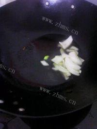 家常菜素炒蒜苔做法图解4)