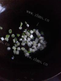 开胃的豆角焖面做法图解4)