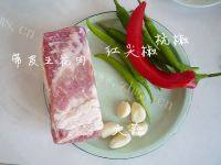 开胃的杭椒小炒肉做法图解1)