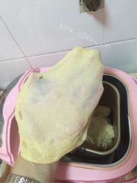 自制淡奶油吐司做法图解3)