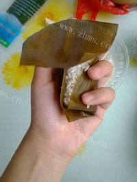美味的蜜枣粽子做法图解8)