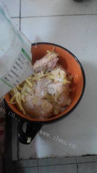 美味的原味炸鸡翅做法图解4)
