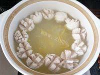 自制紫菜肉丸汤做法图解8)