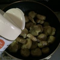 超好吃的奶油小土豆做法图解6)